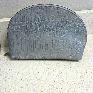 New Paparazzi EXCLUSIVE 2021 Pink Friday Bag, Silver